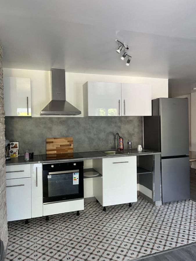 Superbe Appartement Au Bord Du Canal De St Quentin แซ็ง-ก็องแต็ง ภายนอก รูปภาพ